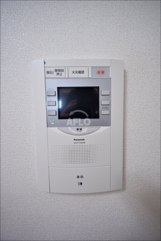 セキュリティ　プレサンス松屋町ヴェルデス　TVモニター付きインターホン