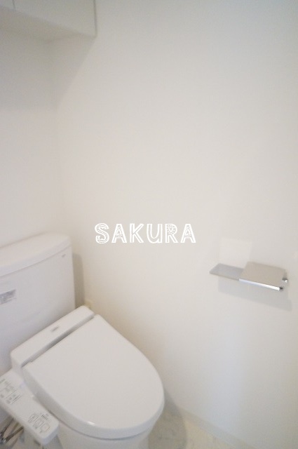 トイレ　落ち着いた色調のトイレです♪