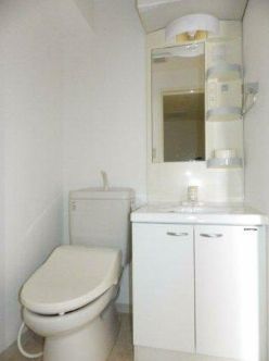 洗面設備　ニーズの高い独立洗面台です★（同一仕様写真）