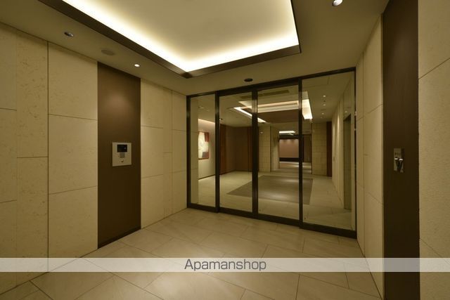 ロビー　ロビー