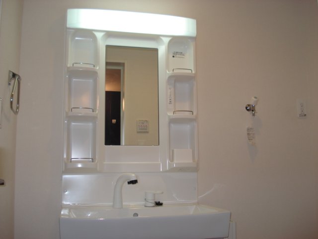 洗面設備　洗髪洗面化粧台