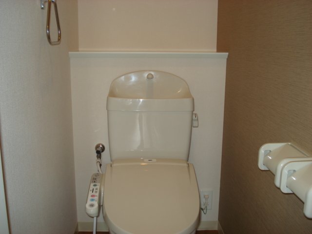 トイレ　シャワー付トイレ