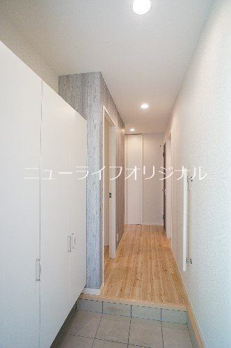玄関　シューズボックスがあり、玄関が片付きます！
