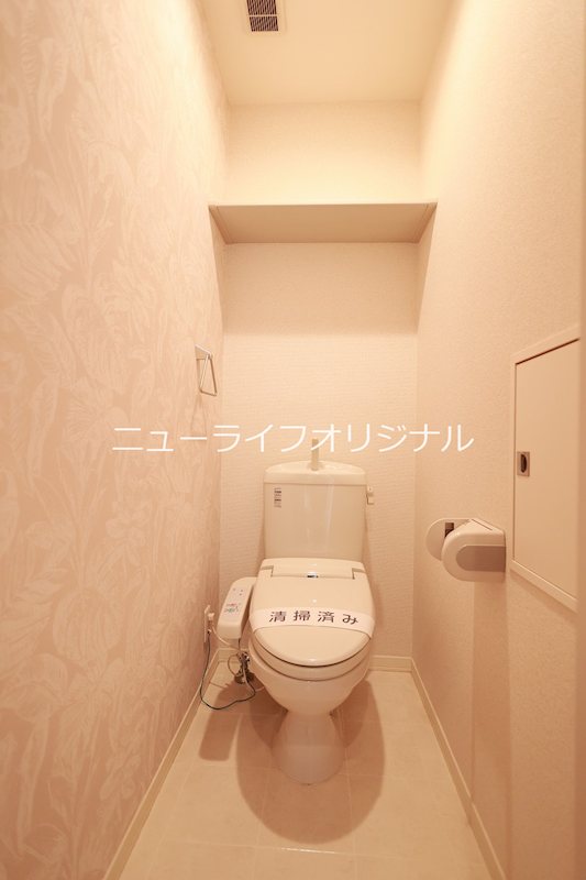 トイレ　※同一仕様の別部屋写真の為、現況優先となります。