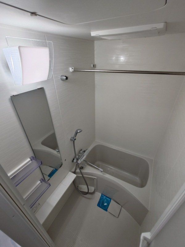 バス・シャワールーム　バス