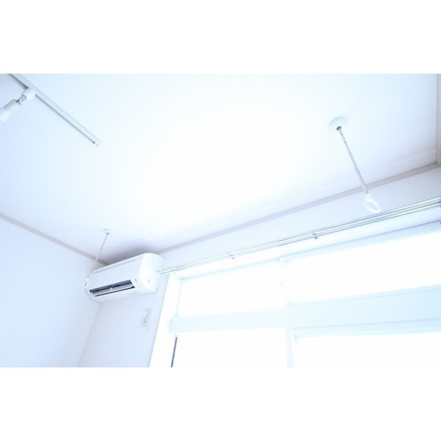 その他設備　室内物干し