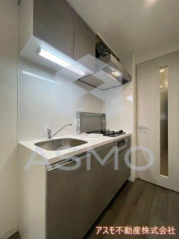 キッチン　同マンション別部屋参考写真