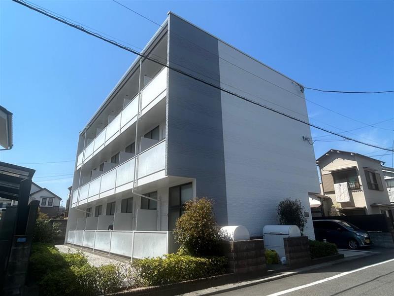 建物外観　2023年3月塗装工事完了