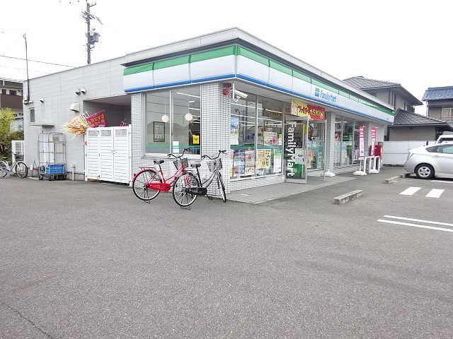 コンビニ　ファミリーマート今渡鳴子店（コンビニ）まで856m