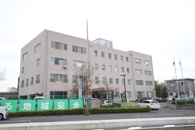 警察署・交番　泉警察署（警察署・交番）まで90m