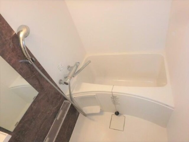 バス・シャワールーム　バスルーム