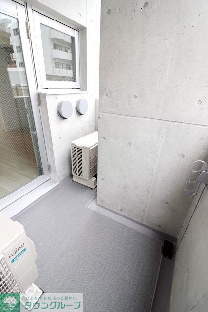 バルコニー　バルコニー