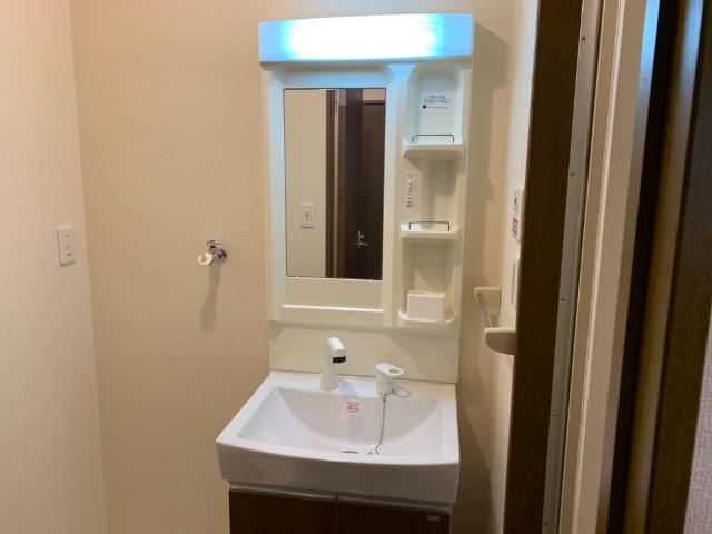 洗面設備　洗髪洗面化粧台