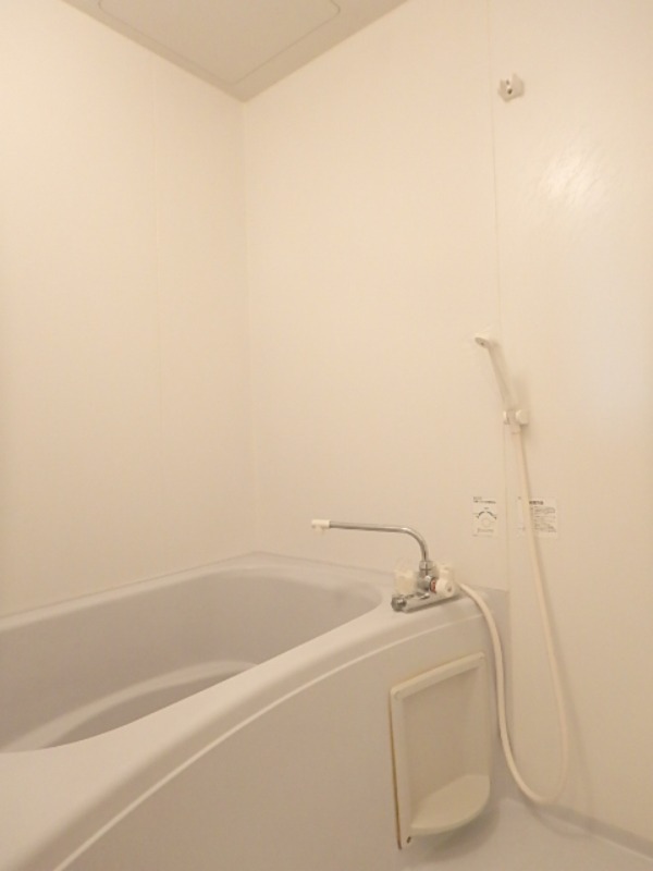 バス・シャワールーム　図面と現状に相違がある場合には現状を優先