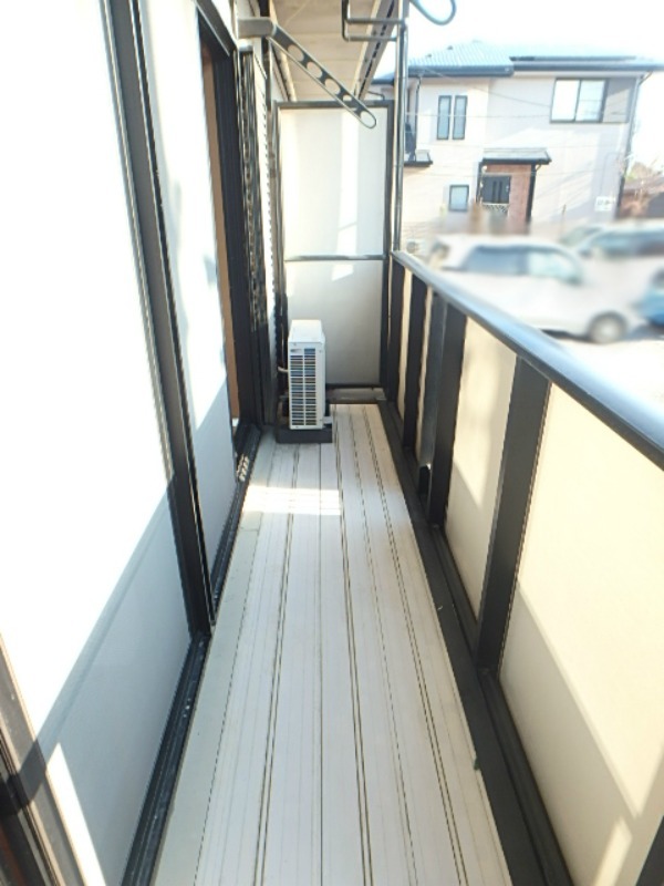 バルコニー　図面と現状に相違がある場合には現状を優先