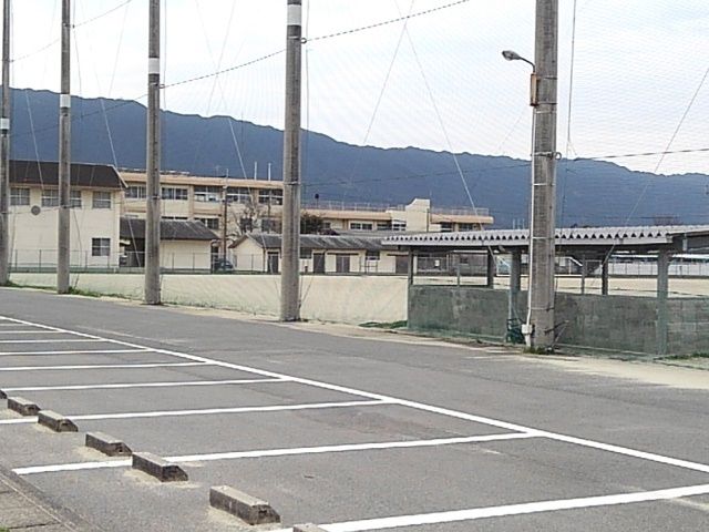 小学校　船越小学校（小学校）まで880m
