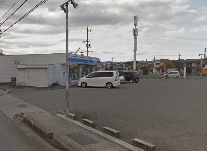 コンビニ　ローソン 岩出川尻店（コンビニ）まで648m