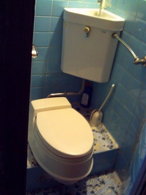 トイレ　清潔感のあるトイレです