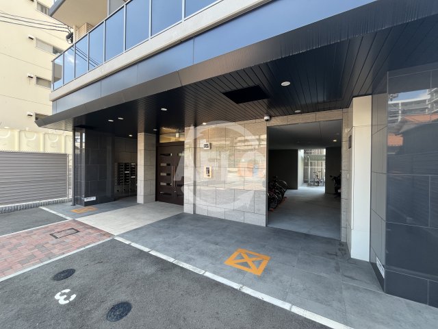 エントランス　エスリードレジデンス江坂垂水町　エントランス