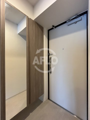 玄関　エスリードレジデンス江坂垂水町　玄関