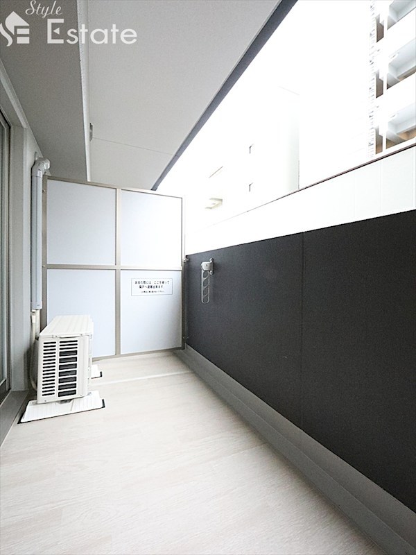 バルコニー　バルコニー