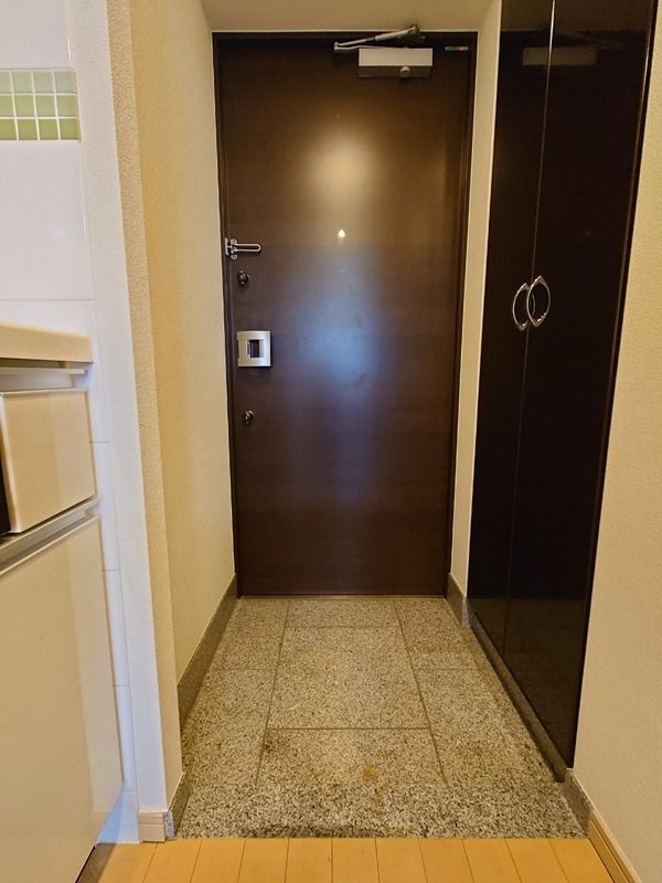 玄関　※参考写真です。