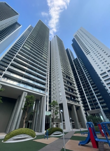 建物外観　ワールドシティタワーズ外観