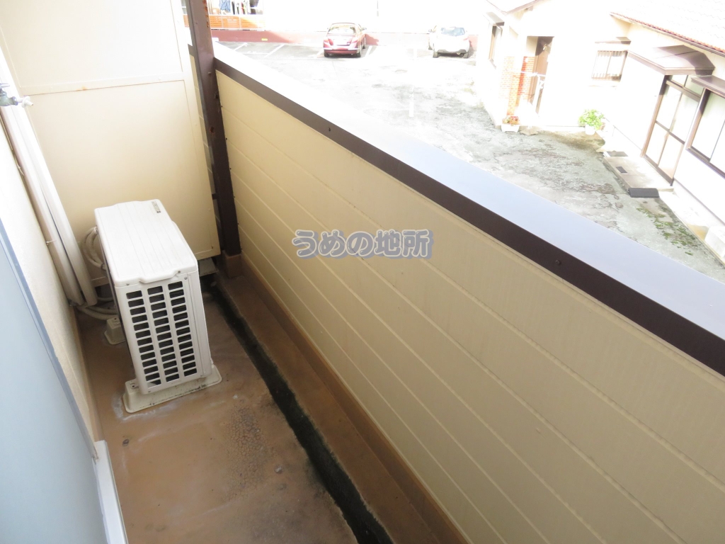 バルコニー　バルコニー