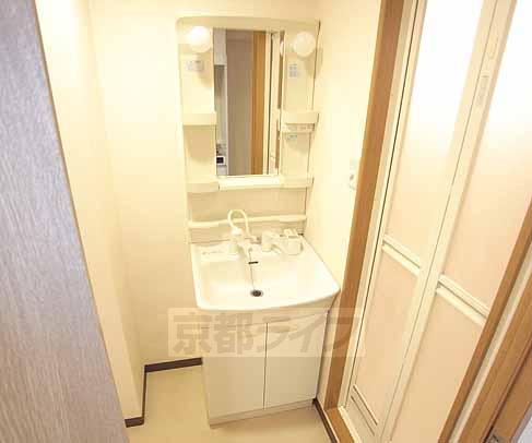 洗面設備　【シャンプードレッサー】