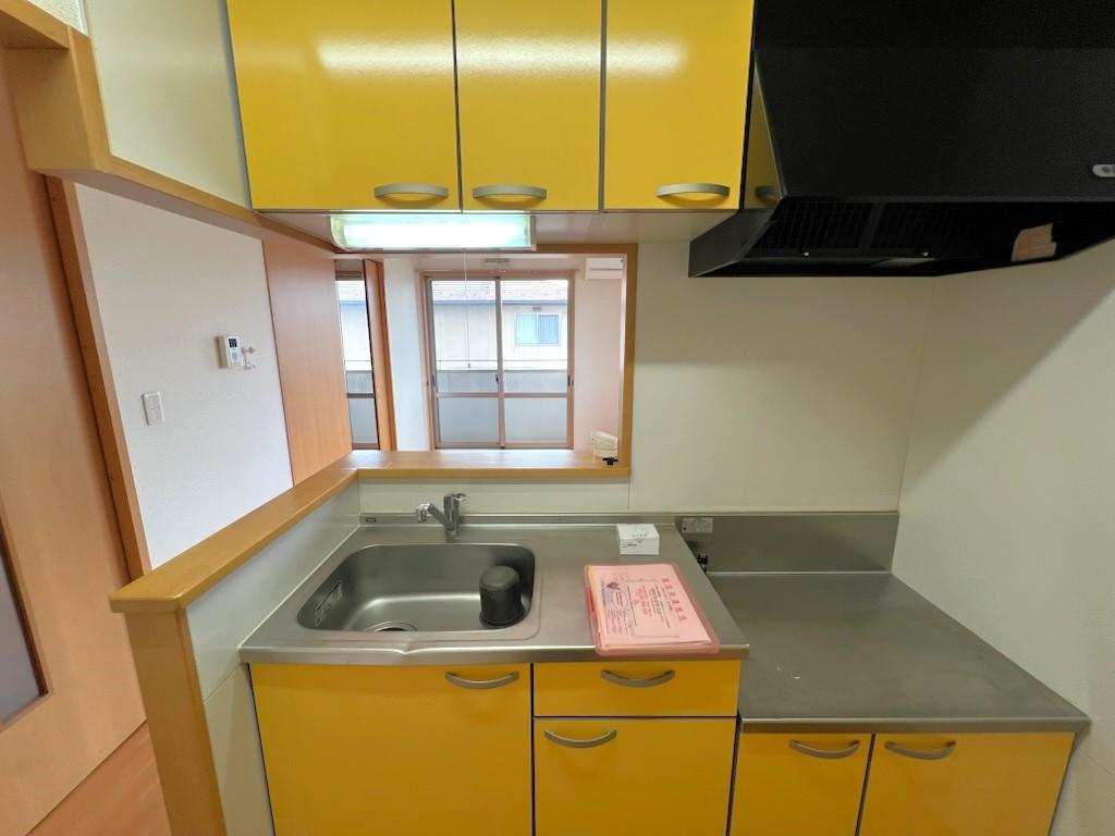 キッチン　※201号室の画像です