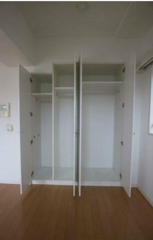 収納　※別部屋の参考写真です。