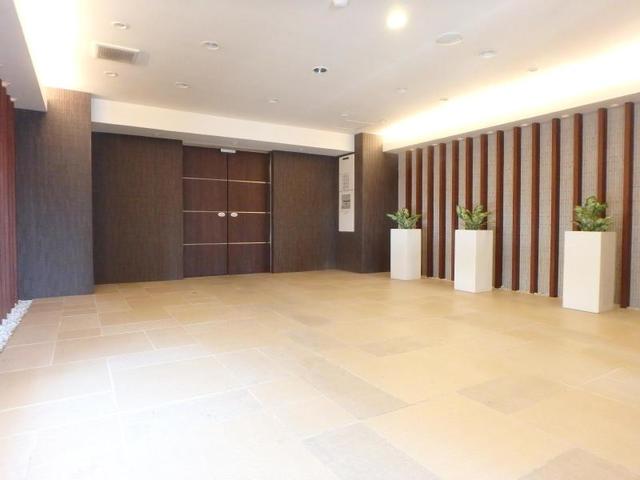 エントランス　ロビー