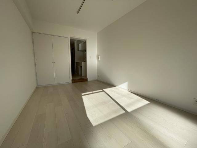 居室・リビング　明るいリビングですね。