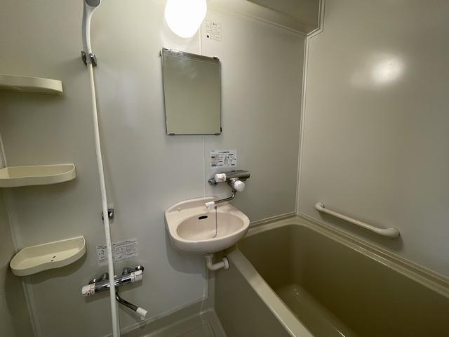 洗面設備　洗面台です。