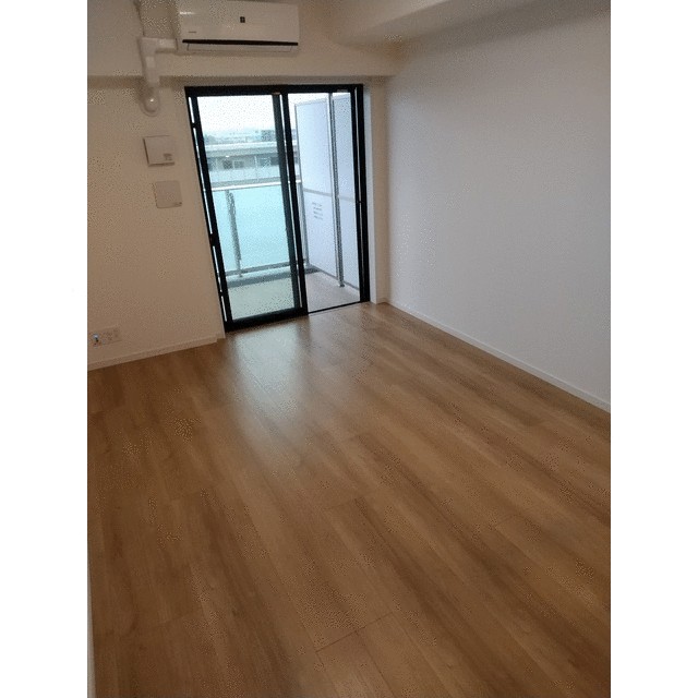 居室・リビング　写真は同タイプ間取りの別室です。現況有姿となりますので、ご容