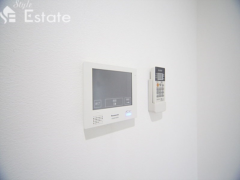 セキュリティ　モニター付きインターホン