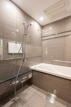 バス・シャワールーム