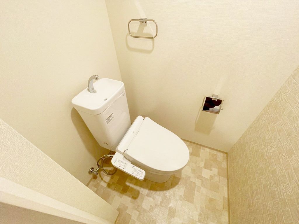 トイレ　トイレ