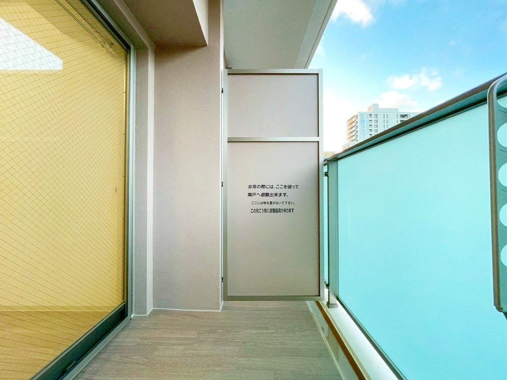 バルコニー　バルコニー