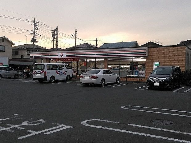 コンビニ　セブン　さいたま奈良町北店（コンビニ）まで400m