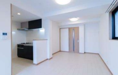 居室・リビング　☆明るい居間☆