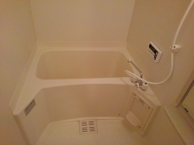 バス・シャワールーム　きれいなお風呂です