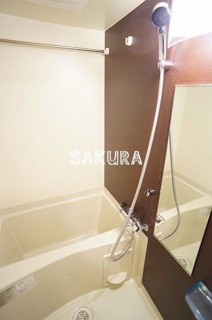 バス・シャワールーム　嬉しい浴室乾燥機付き♪