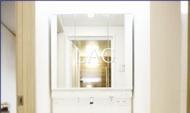 洗面設備　洗面台です。