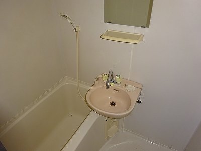 バス・シャワールーム　風呂