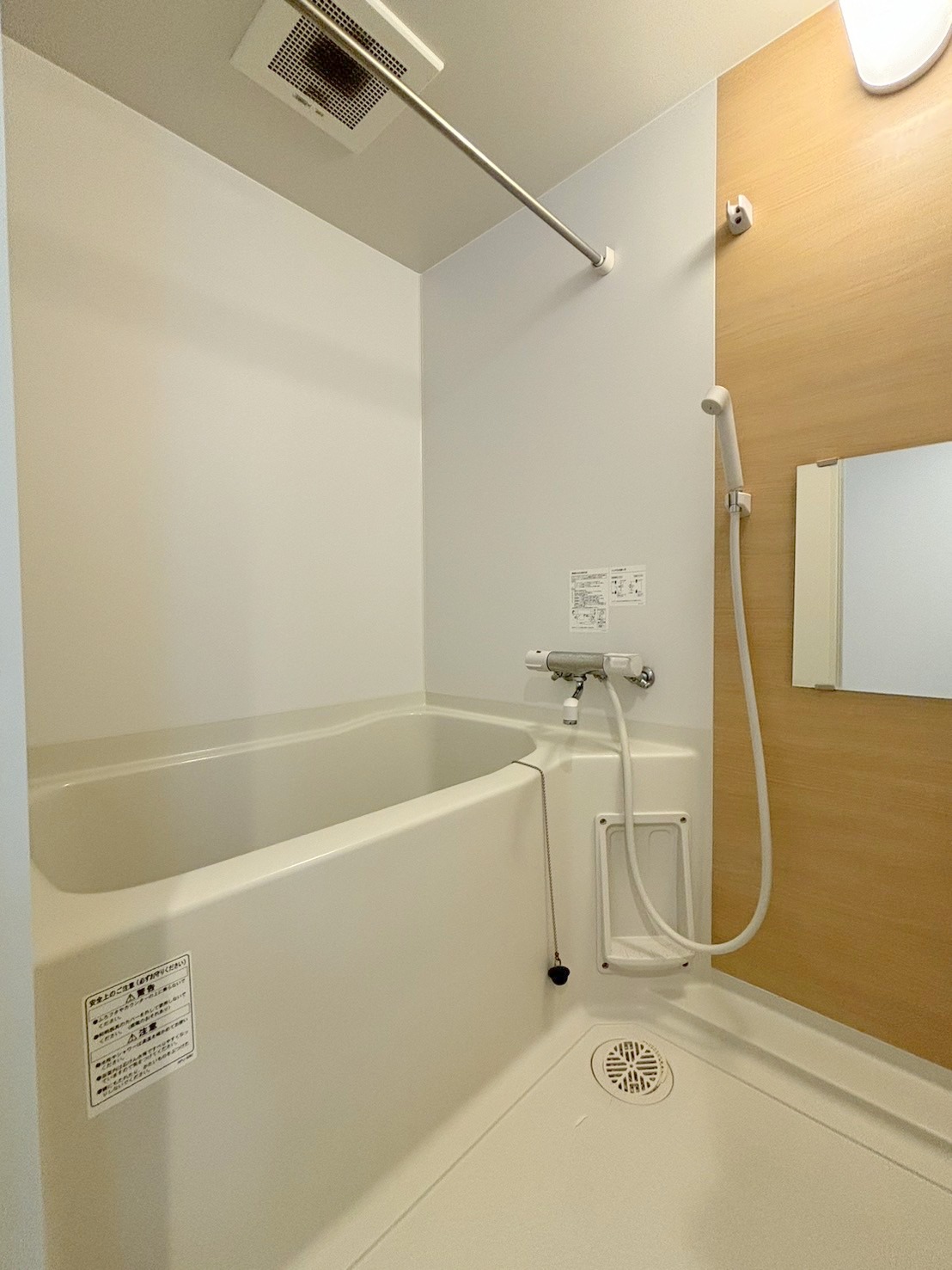 バス・シャワールーム　きれいなお風呂で快適バスタイム♪