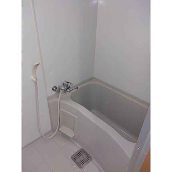 バス・シャワールーム　別間取り　イメージ写真