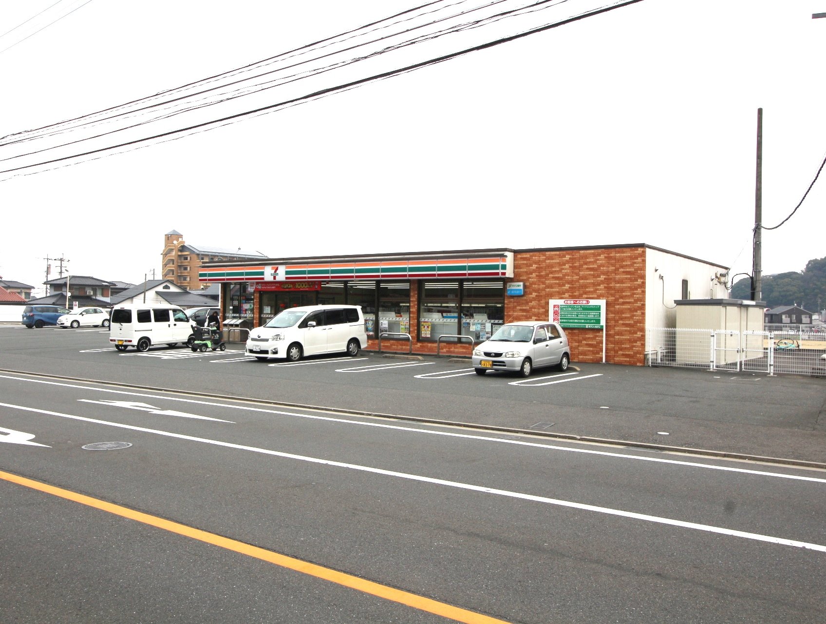 コンビニ　セブンイレブン小倉長尾5丁目店（コンビニ）まで450m