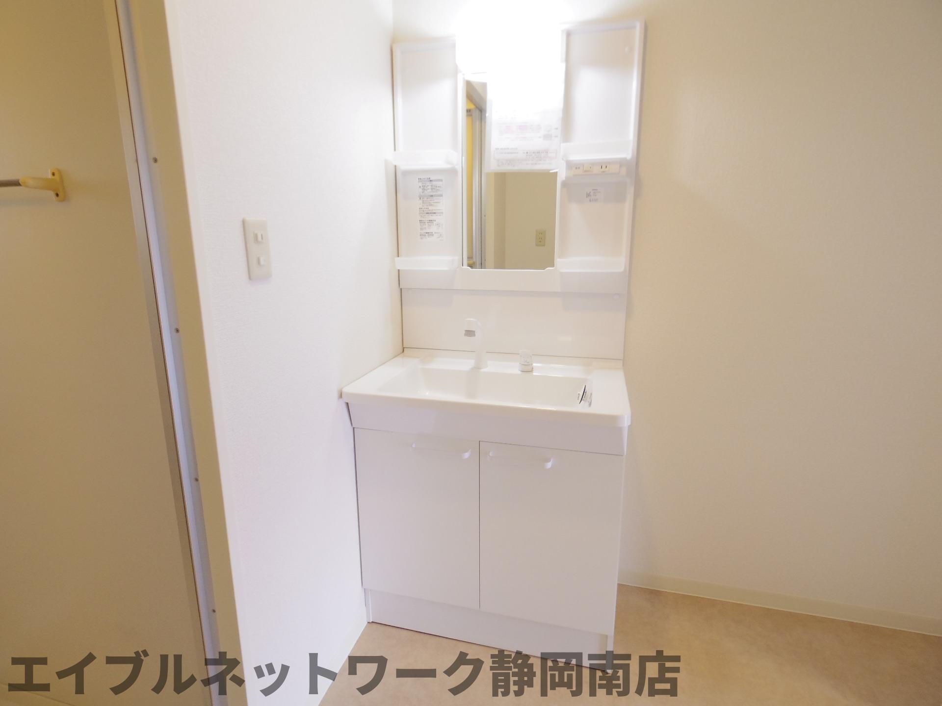 洗面設備　洗面所です