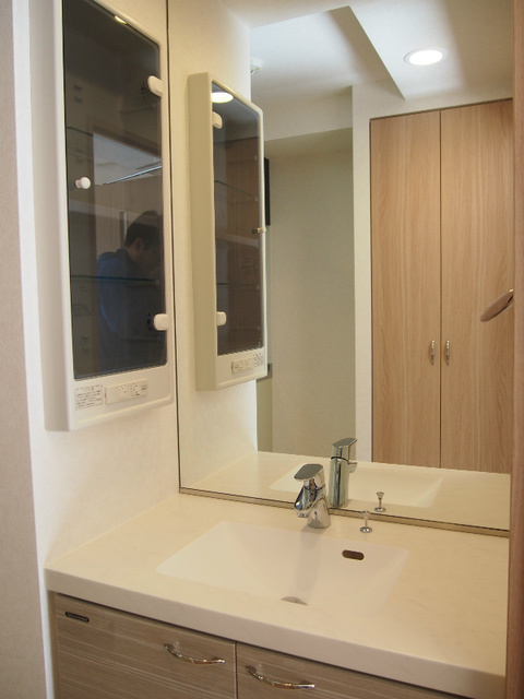 洗面設備　洗面所